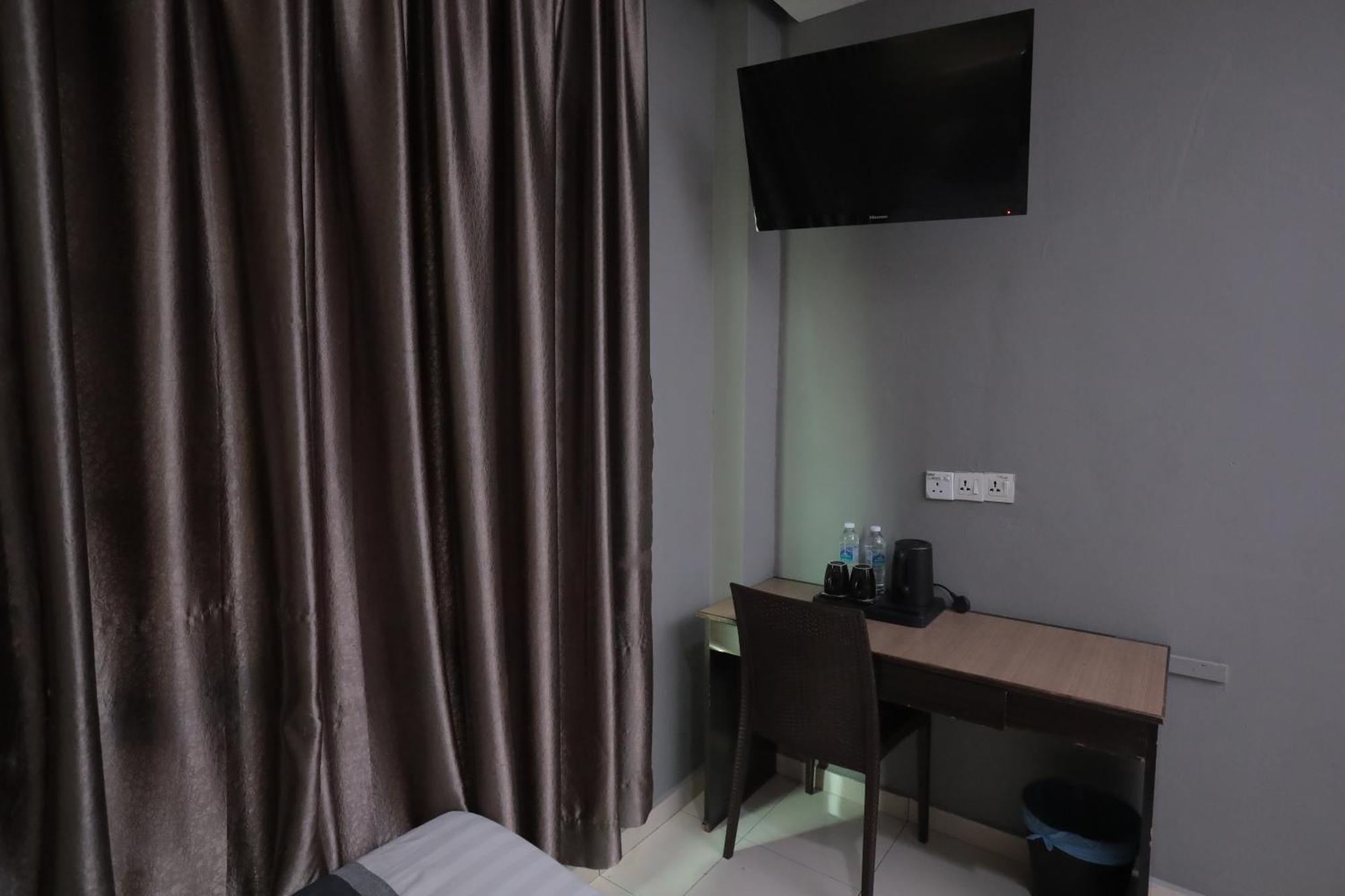 Dj Citi Point Hotel Куала-Тренгану Екстер'єр фото